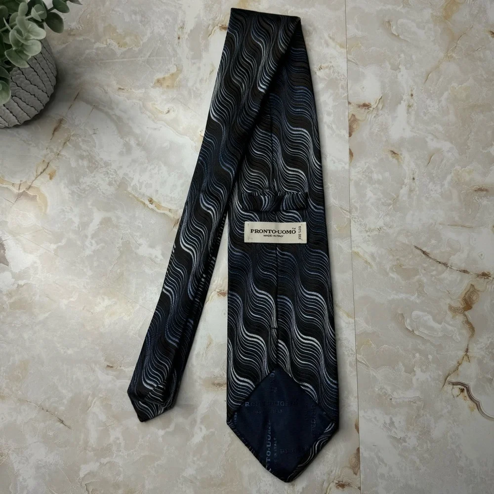 Pronto Uomo 100% Silk Men's Tie 3 3/4